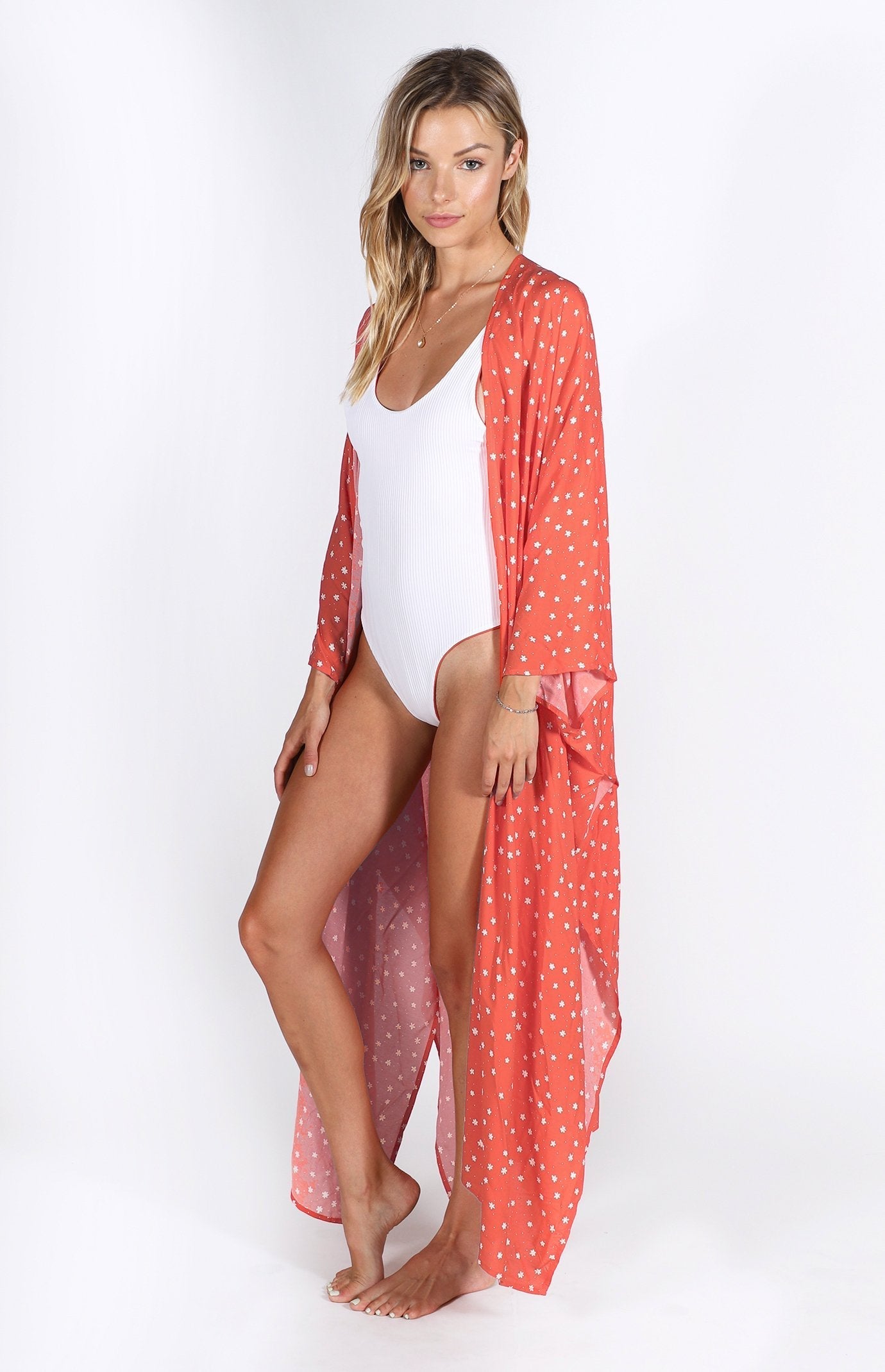 YASMINE COVERUP