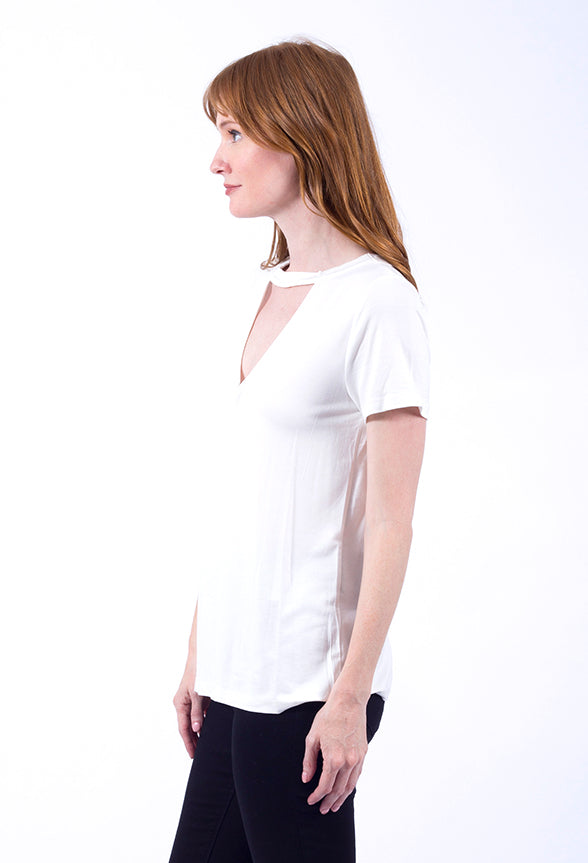 EMMY V NECK TOP