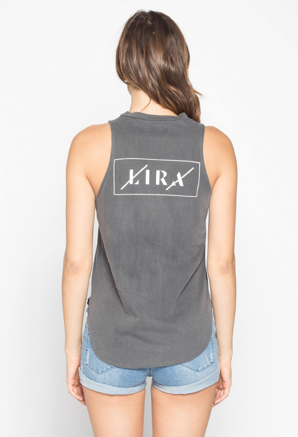 LIRA LINES MUSCLE